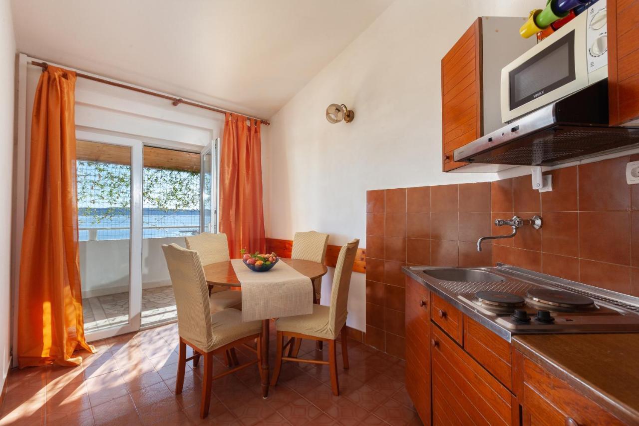 Apartments By The Sea Igrane, Makarska - 310 Exterior foto